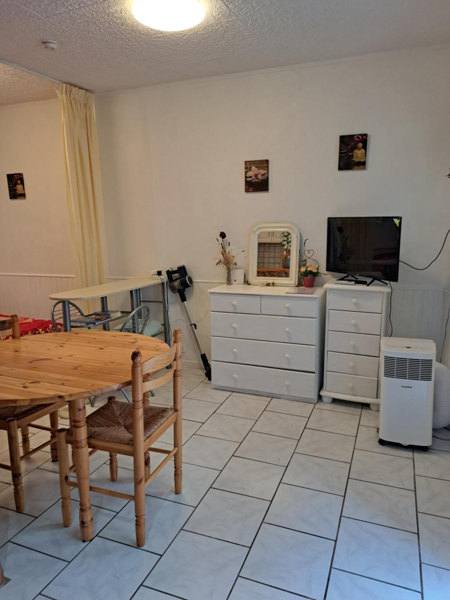 Studio Proche De Perpignan Peyrestortes Exterior foto